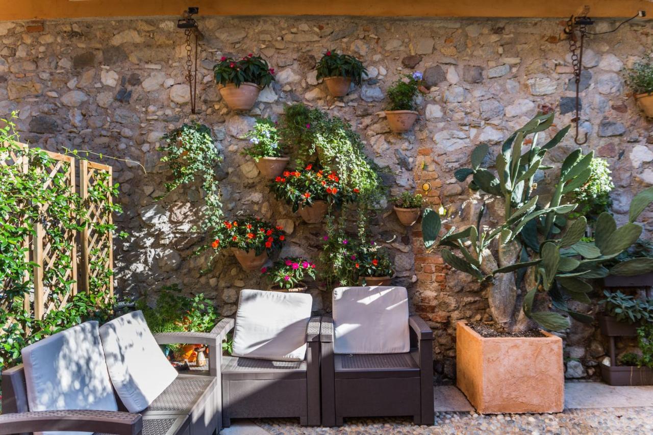 Antico Borgo Con - Adults Only Bed & Breakfast