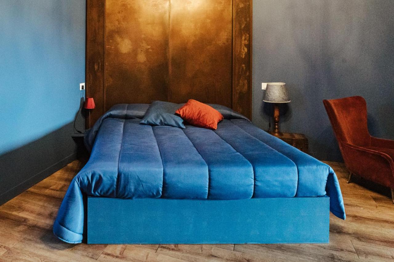 Antico Borgo Con - Adults Only Couette-café Manerba del Garda